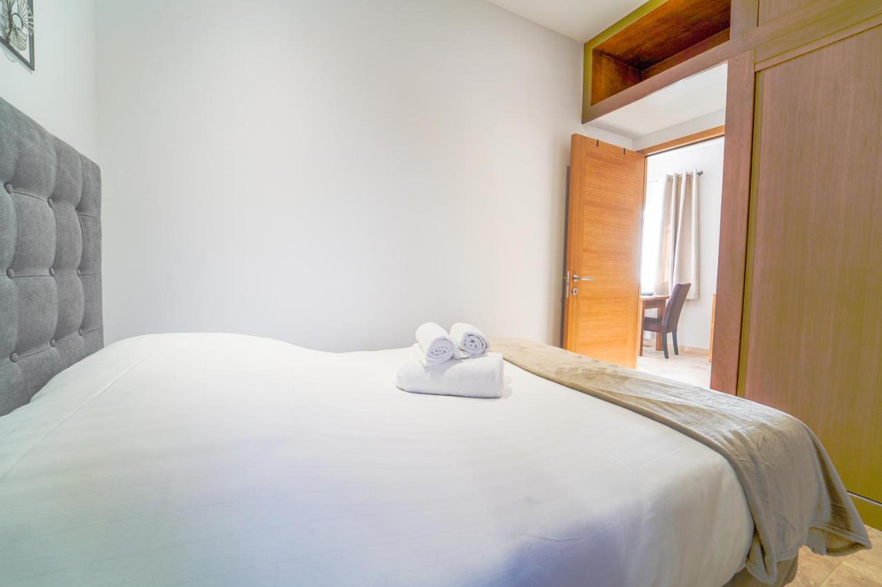 Apartamento Les Vallees By Cocoonr Bonnefamille Exterior foto