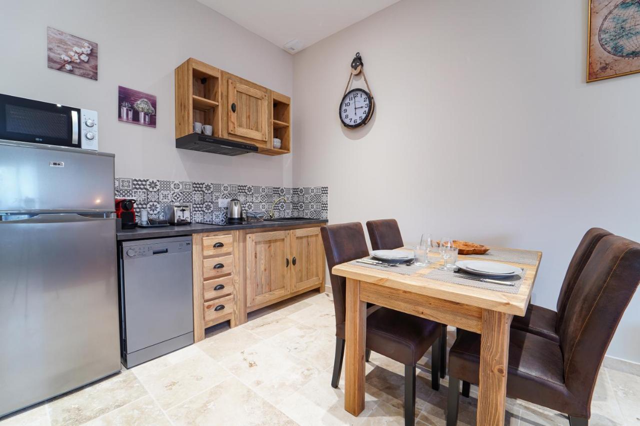 Apartamento Les Vallees By Cocoonr Bonnefamille Exterior foto